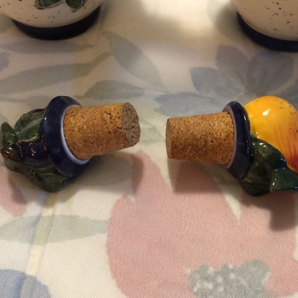 NWOT Julie Ueland f/Harry&David 2001 Decanters/Cruets w/Original Stoppers 10.5x5 - Picture 6 of 7